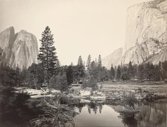 Door de Vallei, Yosemite, Cathedral Rocks, El Capitan, Yosemite
